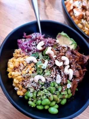 Compose your own at Funky Bowl in Dusseldorf