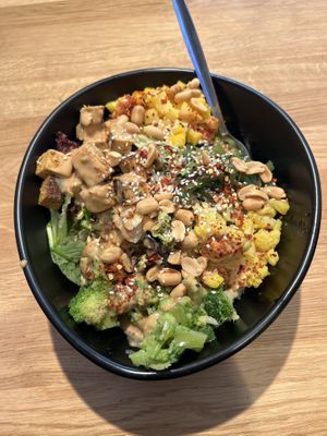   at Funky Bowl in Dusseldorf