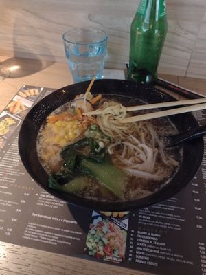  at Poke Ramen in Brescia