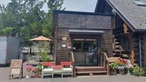 Outside at Oli−Oli in Ninohe