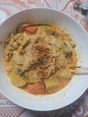 Khao Soi (ask for rice noodles, no egg noodles) to be made vegan at Ming Kwan in Chiang Mai