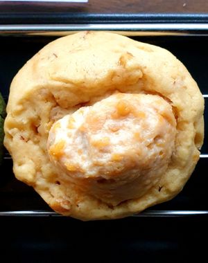 cream cookie at Yong Tokki in Seoul