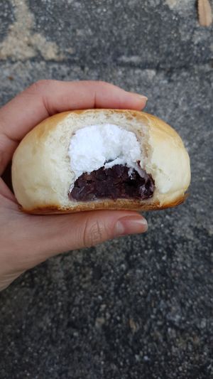Red bean and cream filled bun - inside #Veganuary at Yong Tokki in Seoul