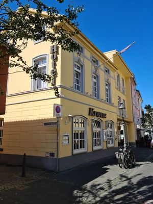  at Das Anders in Koenigswinter