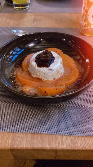 Weißes Nougat-Parfait  at Das Anders in Koenigswinter