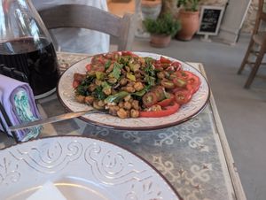 Chickpea sun-dried tomato stew at O Linós in Paphos