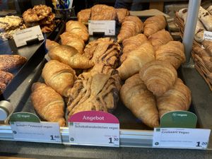   at denn's Biomarkt - Schanze in Hamburg