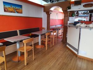 Interior at Palmyra Takeaway in Biel