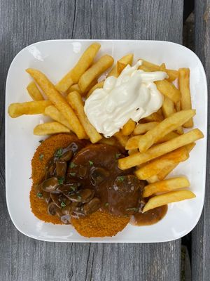Veganes Jägerschnitzel!  at Imbiss Diekhues Hoff in Emsdetten
