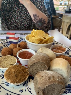   at D' Olle Smidse in Midwolda