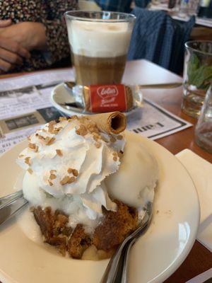   at D' Olle Smidse in Midwolda