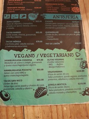 Menú at Calavera Coyote Pulquería in Puebla