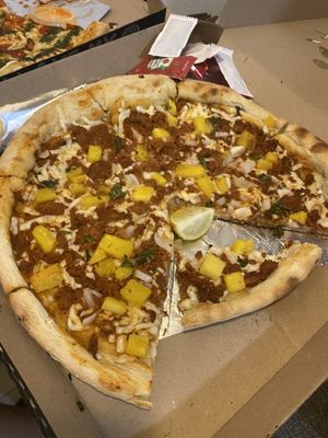 Pizza de pastor   at Salvaxe in Mexico City