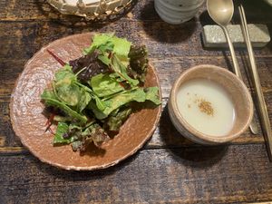   at Kkot Bape Pida - 꽃 밥에 피다 A Flower Blossom on the Rice in Seoul