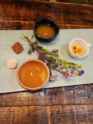  at Kkot Bape Pida - 꽃 밥에 피다 A Flower Blossom on the Rice in Seoul