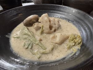   at Kkot Bape Pida - 꽃 밥에 피다 A Flower Blossom on the Rice in Seoul