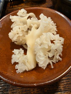  at Kkot Bape Pida - 꽃 밥에 피다 A Flower Blossom on the Rice in Seoul