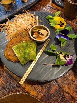  at Kkot Bape Pida - 꽃 밥에 피다 A Flower Blossom on the Rice in Seoul