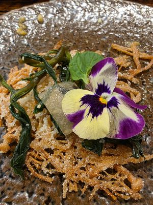  at Kkot Bape Pida - 꽃 밥에 피다 A Flower Blossom on the Rice in Seoul