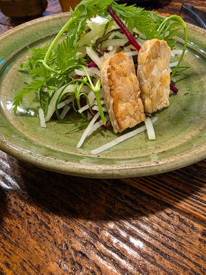  at Kkot Bape Pida - 꽃 밥에 피다 A Flower Blossom on the Rice in Seoul