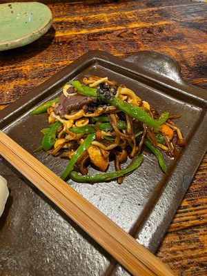  at Kkot Bape Pida - 꽃 밥에 피다 A Flower Blossom on the Rice in Seoul