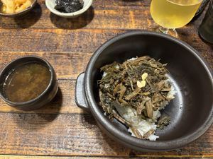   at Kkot Bape Pida - 꽃 밥에 피다 A Flower Blossom on the Rice in Seoul