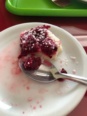 Lime pie with raspberry and coconut  at Metamorfose in Rio De Janeiro