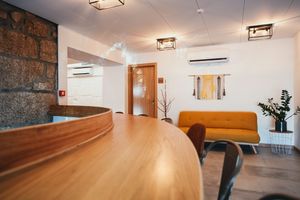 O nosso sofá amarelo at Terrassa in Amarante