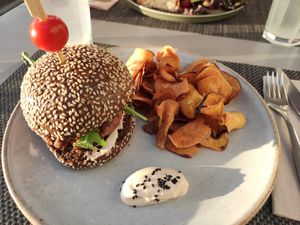 Hambúrguer Vegan at Terrassa in Amarante