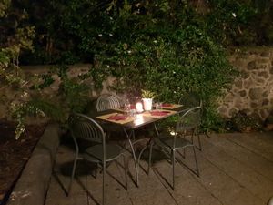 Outdoor seating at In un Angolo di Mondo in Acireale