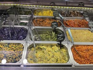 Lunch per weight. 22€/kg lunch 23€/kg dinner. Aug 2021 at Alhambra in Milan