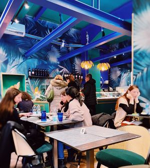 Interno del locale  at Alhambra in Milan