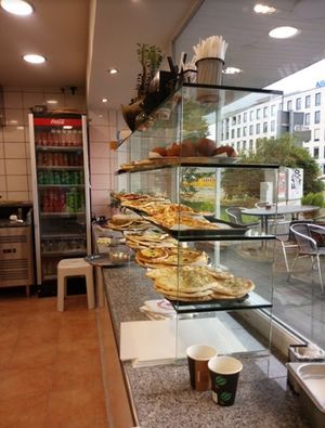 Yummi!! at Damas Ros in Gottingen