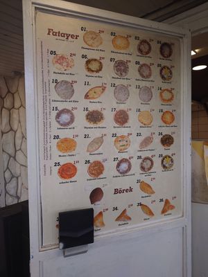 Vegan: 16, 24, 25, 33, 34, 35 at Damas Ros in Gottingen