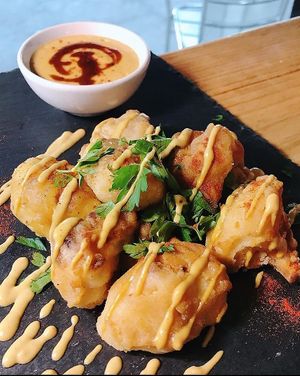Jerk cauliflower wings with jerk mayo at Livity Cafe in North London