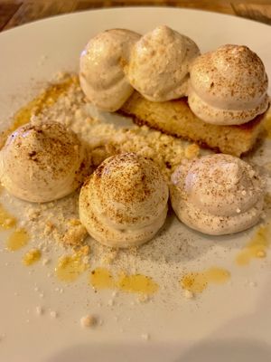 Banana foam on vegan biscuit and crumble   at Nova Food Pairing  in Palermo