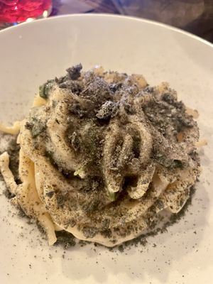 Cashew cream and spinach with coal bread crumble   at Nova Food Pairing  in Palermo