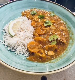 Arroz basmati con hortalizas al curry  at Penguin Bar in Bilbao