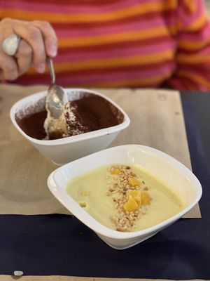 Tiramisú y cheesecake  at Penguin Bar in Bilbao