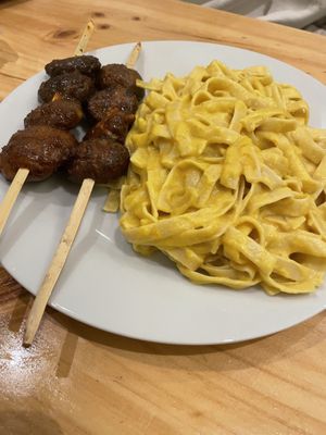 Fettuccini 8/10  at ConSuLado Vegano in Lima