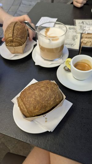 Vegan almond cream croissant at Grosmi Caffe in Udine