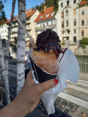  at Sisters Kurtoš in Ljubljana