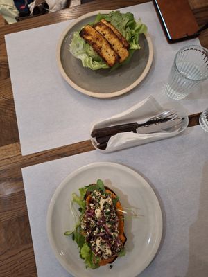 Avicado / pepper sandwich at Karma Organic Coffee in Krakow