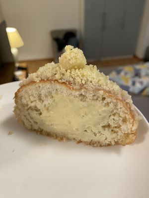Vanilla Crumble doughnut  at Sammys Berliner Donuts in Berlin