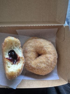  at Sammys Berliner Donuts in Berlin