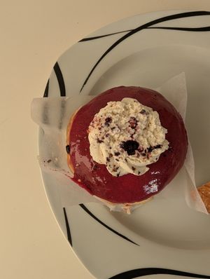 Blueberry donut at Sammys Berliner Donuts in Berlin