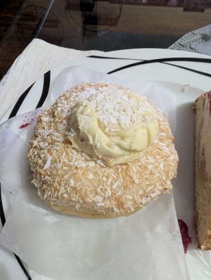 Coconut donut at Sammys Berliner Donuts in Berlin