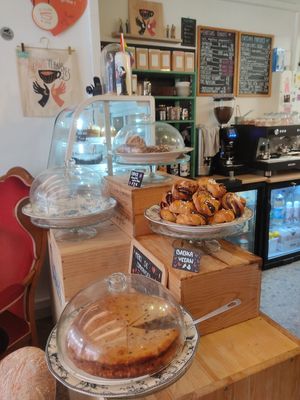  at Enfants Terribles Café in Rennes