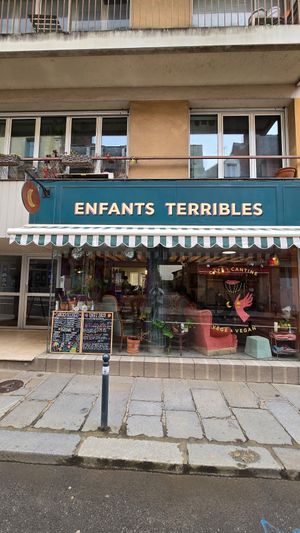 Front at Enfants Terribles Café in Rennes