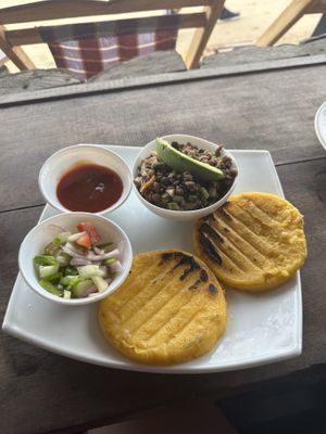 Tortilla de Maíz  at Don Sanduchito in Puerto Villamil
